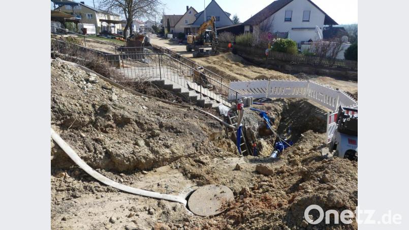 "Erhöhten Arbeitsaufwand" meint Hannes Oberndorfer zum Ausbau der Jahnstraße im Bereich der Einmündung des Krummen Wegs. Bild: rn