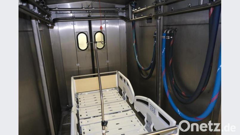 Seit 1995 verfügt das Klinikum St. Marien über eine Anlage zur maschinellen Bettenreinigung. Bild: Klinikum/Uschold/exb