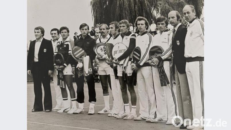 Die Kernmannschaft des fünffachen Deutschen Meisters TC Amberg am Schanzl Ende der 1970er Jahre (von links): Karl Hackl, Wolfgang Walder, Reinhart Probst, Werner Zirngibl, Helmut Fickentscher, Heiner Seuß, Max Wünschig, Norbert Henn, Karl Meiler, Petr Strobl und Dieter Heckmann. Bild: ref