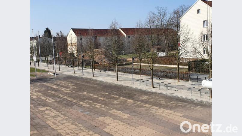 Für den Neubau von 12 Sozialwohnungen im Stockerhut ist der Baubeginn erfolgt.
Die Baugrube ist ausgehoben. Bild: exb