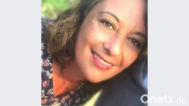 Silvia Avigo lebt und arbeitet in Desenzano. Sie ist Redakteurin bei der Zeitung Bresciaoggi. Die Italienerin hat Amberg im Oktober 2010 besucht: „In meiner damaligen Funktion als Kapellmeisterin der Banda Cittadina bin ich beim Konzert der Partnerstädte mit der Amberger Knappschaftskapelle im Stadttheater aufgetreten. Ein unvergesslich schönes Ereignis.“ Bild: privat