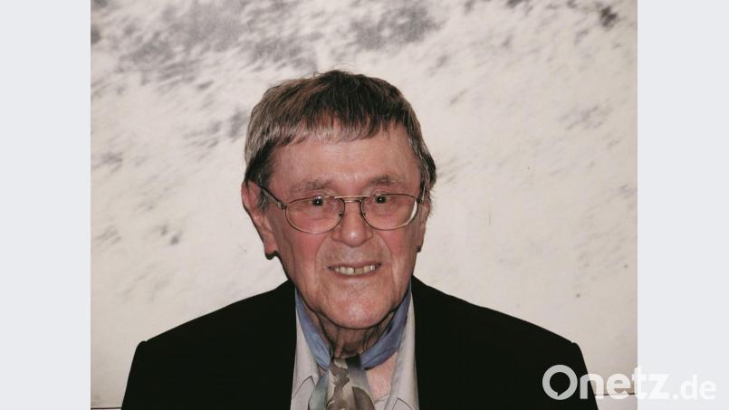 Fritz Gebhardt, der spätere Schriftsteller, Mundart-Lyriker und Spiele-Kritiker Eugen Oker (1919–2008) aus Schwandorf. Archivbild: Peter Geiger