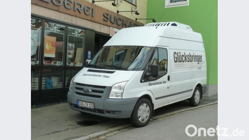 Der „Glücksbringer-Bus“ soll bald für die Bedürftigen Fahrt aufnehmen. Der Feuerwehr-Nachwuchs könnte vorübergehend für die zur Risikogruppe zählenden Helfer einspringen. Archivbild: Portner