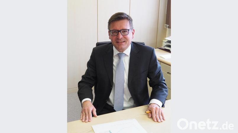 Arbeitsagenturchef Thomas Würdinger nennt erstmals in der Coronakrise den Umfang der angezeigten Kurzarbeit. Bild: Bühner