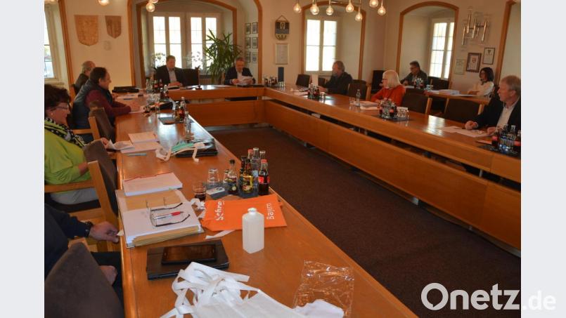 Einstimmig billigte der Ferienausschuss der Stadt Mitterteich den Haushalt 2020. Bild: jr