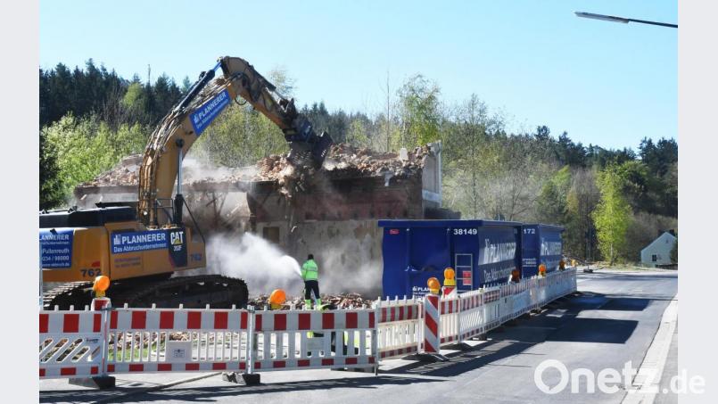 Das &quot;Ascherl-Wirtshaus&quot; in der Fabrikstraße ist bald endgültig Geschichte. Bild: Gabi Schönberger