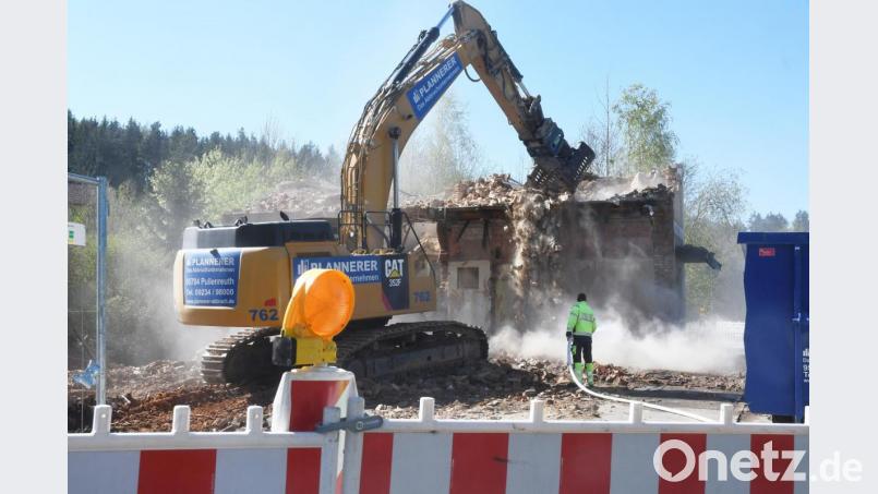 Das &quot;Ascherl-Wirtshaus&quot; in der Fabrikstraße ist bald endgültig Geschichte. Bild: Gabi Schönberger
