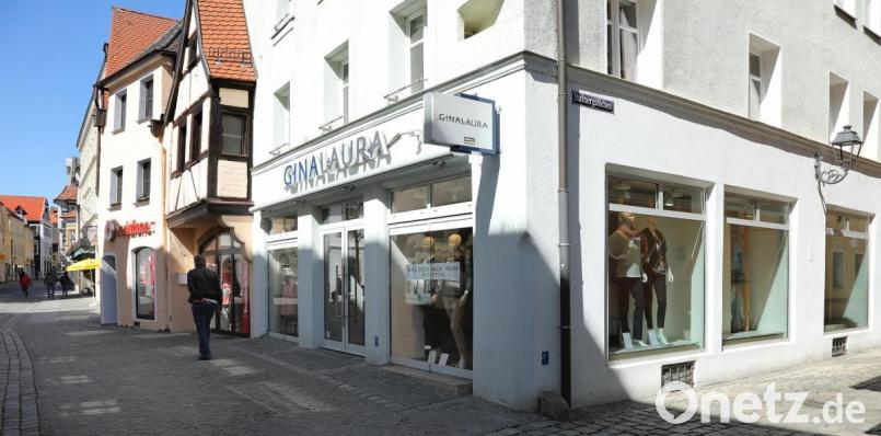 Die Filiale von Gina Laura in der Georgenstraße ist seit Wochen geschlossen. Aus diesem Grund zahlt der Mieter auch nicht mehr. Er fordert sogar bereits bezahlte Miete aus dem März teilweise zurück. Bild: Wolfgang Steinbacher