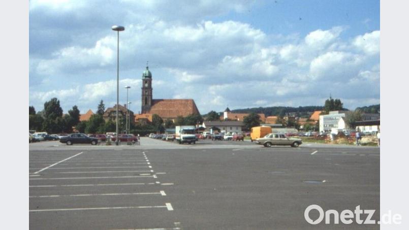 So sah der Alte Dultplatz 1993 aus. Bild: Stadtbauamt Amberg