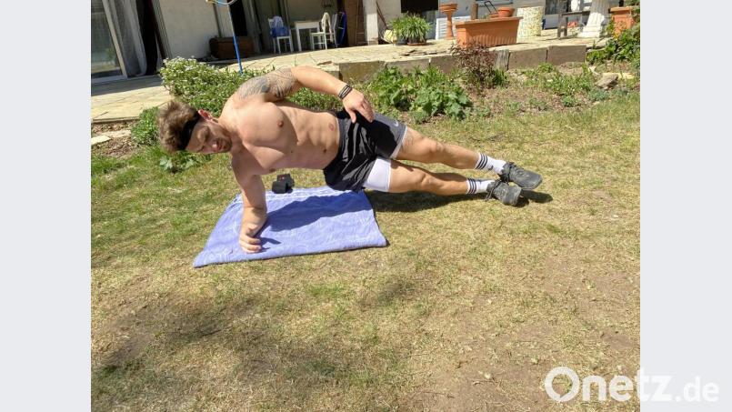 Das stählt den Sixpack, funktioniert aber auch ohne viel Muckis. Bild: exb