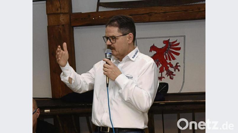 Franz Vodermeier, Geschäftsführer bei den Blue Devils, muss wegen der Coronakrise auch seine Planungen anpassen. 	Bild: Gebert Bild: gb