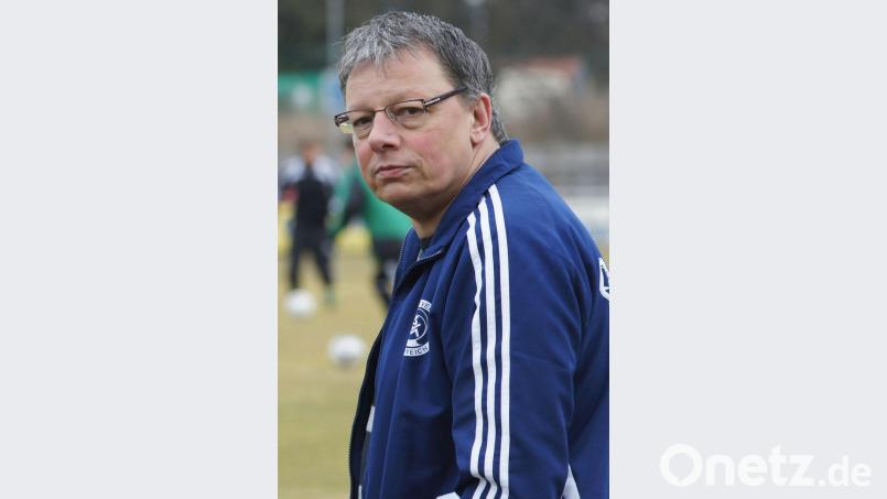 Roland Eckert, Vorsitzender SV Mitterteich, plagen derzeit Sorgen. Bild: gb