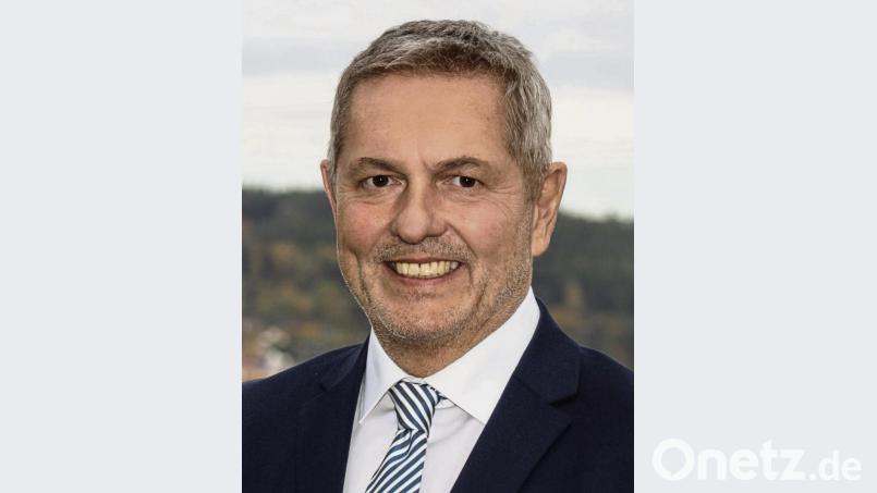 Bürgermeister Joachim Neuß (Aufschwung 2000/FW) ließ dies nicht stehen und erwiderte, allenfalls liege ein Informationsversäumnis vor. Bild: exb