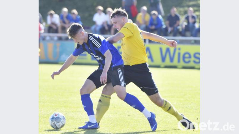 Dennis Weidner (links) wagt den Sprung von der Bezirksliga in die Bayernliga. Bild: Ziegler