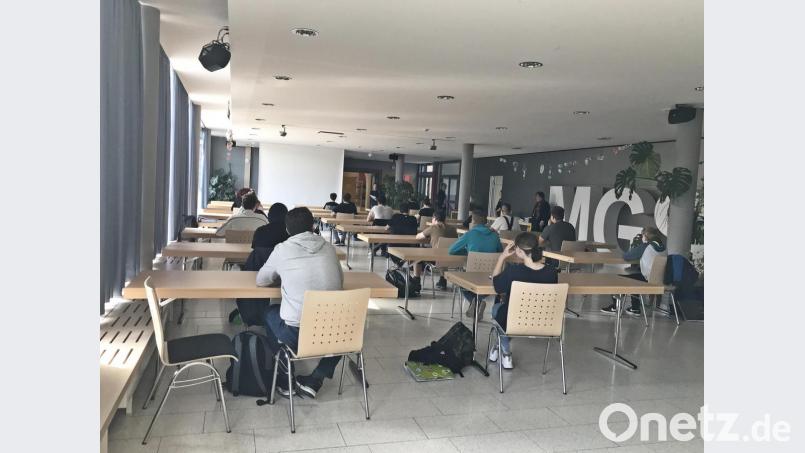 Alle Schüler nehmen die entsprechenden Schutzmaßnahmen sehr ernst. Bild: jma