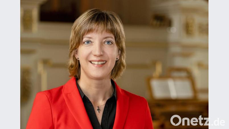 Dekanatskantorin Kerstin Schatz bekommt den Titel einer Kirchenmusikdirektorin verliehen. Bild: Cornelia Klein