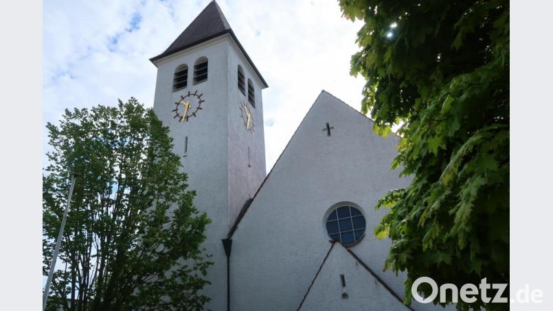Bald dürfen wieder Gläubige den Sonntagsgottesdienst in St. Konrad besuchen. Allerdings unter strengen Auflagen. Bild: Kunz