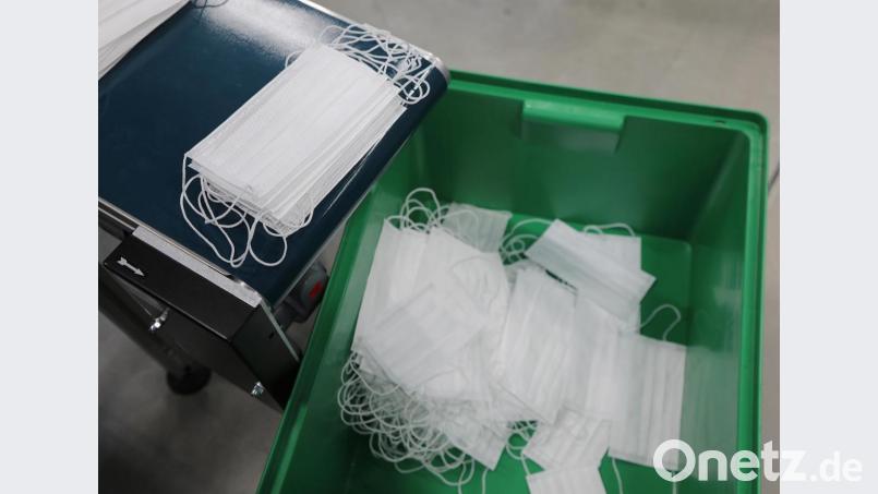 Die Maskenherstellung läuft vollautomatisch. Bild: Wolfgang Steinbacher