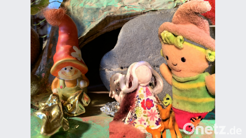 Die Märchenfiguren wurden aus dem Keller geholt und restauriert und frisch bemalt und kamen jetzt in der Corona-Krise zu neuen Ehren. Bild: sei