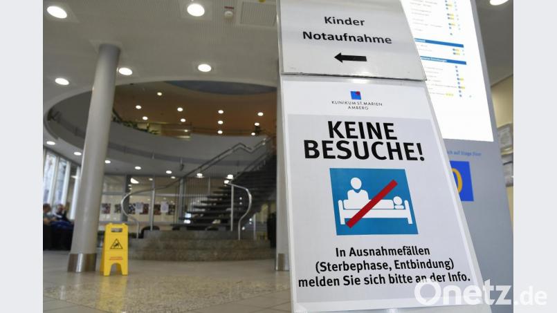 Die bayerische Landesregierung hat ab Samstag, 9. Mai, Lockerungen für das wegen des Coronavirus geltenden Besuchsverbots in den Krankenhäusern beschlossen. Eine Ausnahme bildet das Klinikum St. Marien in Amberg. Dort gilt weiterhin: Besuche nur im Notfall. Bild: Petra Hartl