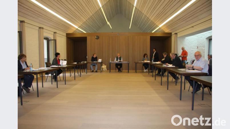 Wegen der Auflagen zum Schutz vor einer Corona-Ansteckung fand die Marktratssitzung im Tagungszentrum statt. Bild: wro