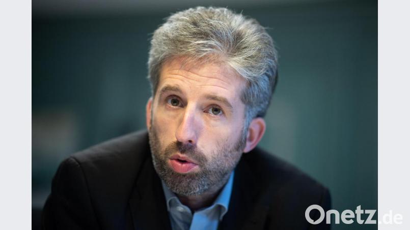 „Wir retten in Deutschland möglicherweise Menschen, die in einem halben Jahr sowieso tot wären“, sagte Tübingens Oberbürgermeister Boris Palmer. Die Grünen kritisieren deswegen ihn heftig. Bild: Sebastian Gollnow