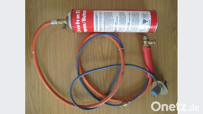 Eine solche Gaskartusche fand sich in der Nähe der zweiten Brandstelle. Bild: Polizei Kemnath/exb