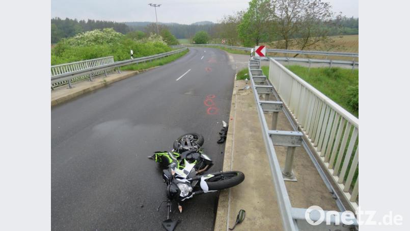Ein 16-Jähriger stürzte am Donnerstag mit seinem Motorrad Bild: exb