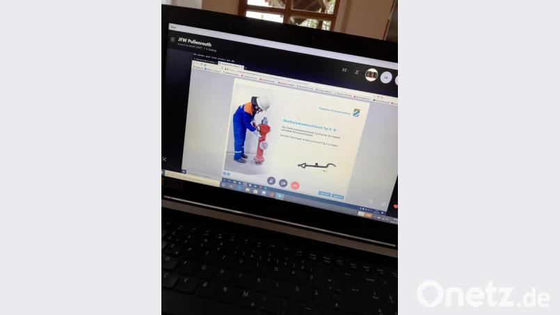 Die Feuerwehr Pullenreuth schult ihre Jugend neuerdings online. Bild: Feuerwehr Pullenreuth/exb