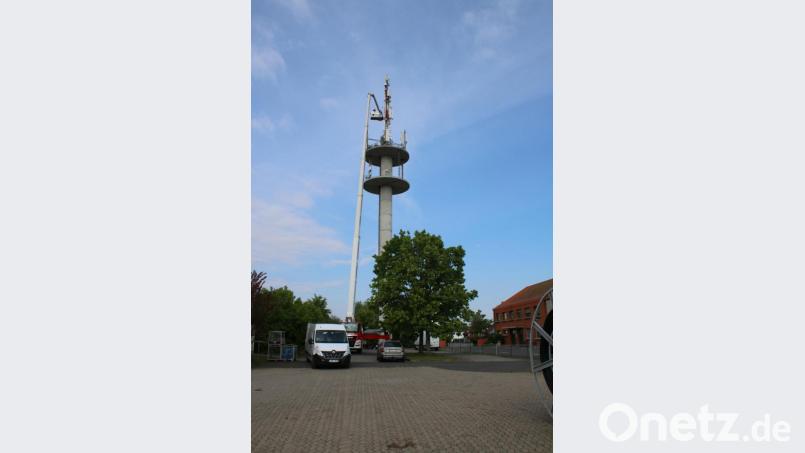 Der Funkmast an der Alten Amberger Straße wird modernisiert und musste abgeschaltet werden. Bild: sne