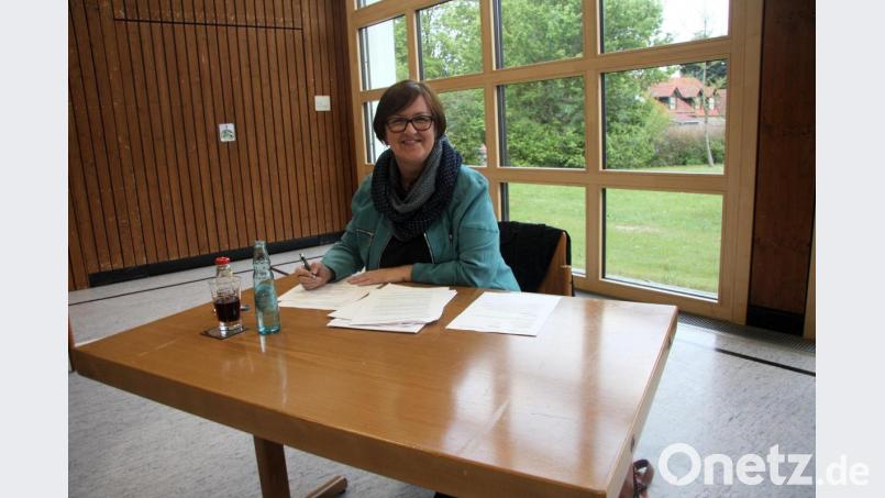 Andrea Hecht (CSU) vertritt Wolfgang Braun auch weiterhin als Zweite Bürgermeisterin, auf eine Vereidigung konnte daher verzichtet werden. Bild: wro