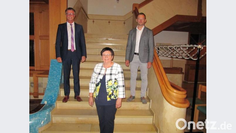 Das neue Bürgermeisterteam in Hirschau (von links) Bürgermeister Hermann Falk, Zweite Bürgermeisterin Barbara Birner, Dritter Bürgermeister Hermann Gebhard. Bild: fg