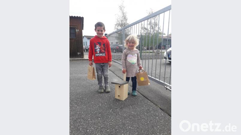 Die Vogelhäuschen bereiteten den Kindern große Freude. Bild: Kindergarten St. Josef/exb