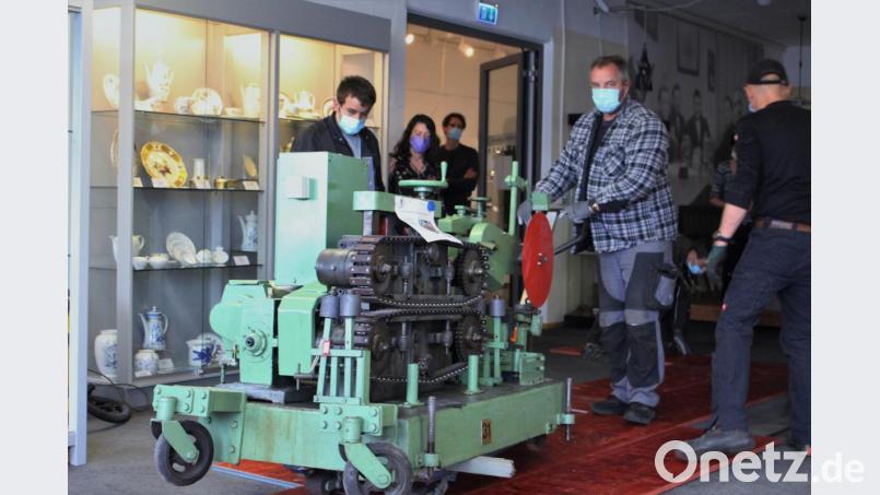 Auch eine alte Ziehmaschine ist dauerhaft im Museum zu sehen. Bild: Schott AG/exb