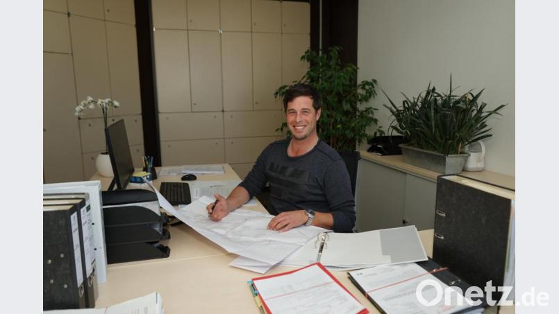 Stefan Bartl-Schöls ist seit 1. März 2020 Leiter der Bauverwaltung Schwarzenfeld. Bild: exb