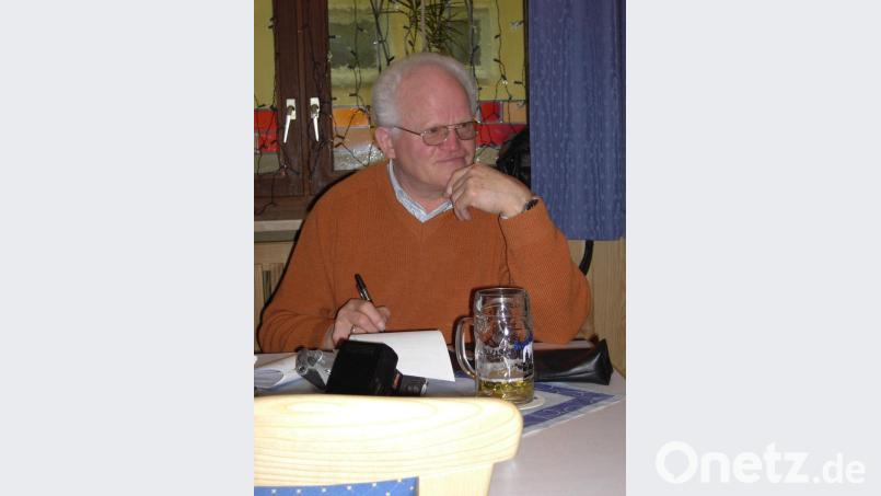 Als freier Mitarbeiter für Oberpfalz-Medien in Waldsassen bekannt ist Georg Koch. Am 21. Mai feiert (kgg) 80. Geburtstag. Bild: Ferdinand Sperber