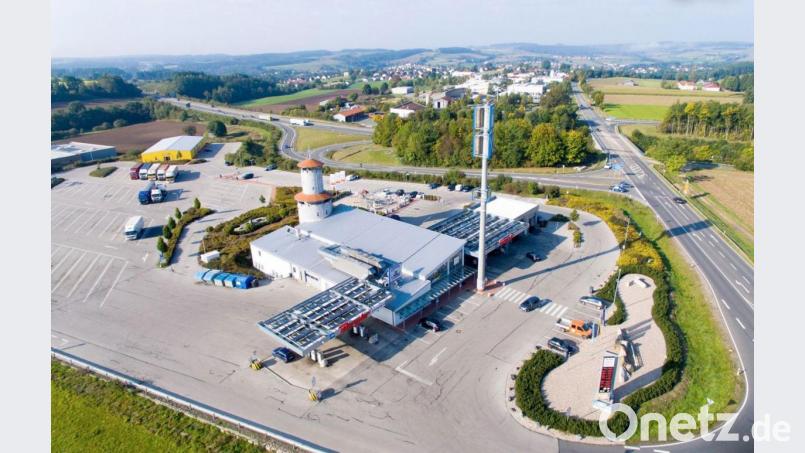 Auf dem Gelände des Autohofes Bergler an der A 93 bei Windischeschenbach steigt am Samstag das erste Autokonzert in der Region. Bild: exb/Oberpfalz Events