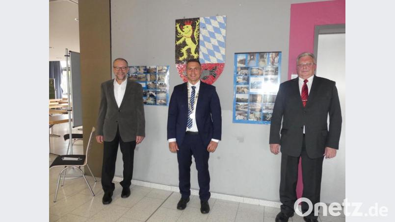 Bürgermeister Marcus Gradl mit seinen Stellvertretern Karl Lorenz (links) und Udo Müller. Bild: rn
