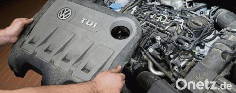 Das Tricksen von VW bei seinen Dieselmotoren hat vor Jahren den Skandal ausgelöst – und eine Flutwelle von Gerichtsverfahren. Bild: Julian Stratenschulte/dpa