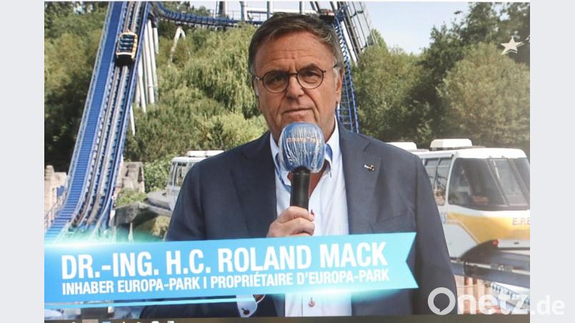 Roland Mack bei der Live-Stream-Pressekonferenz aus dem Europa-Park. Bild: Kunz