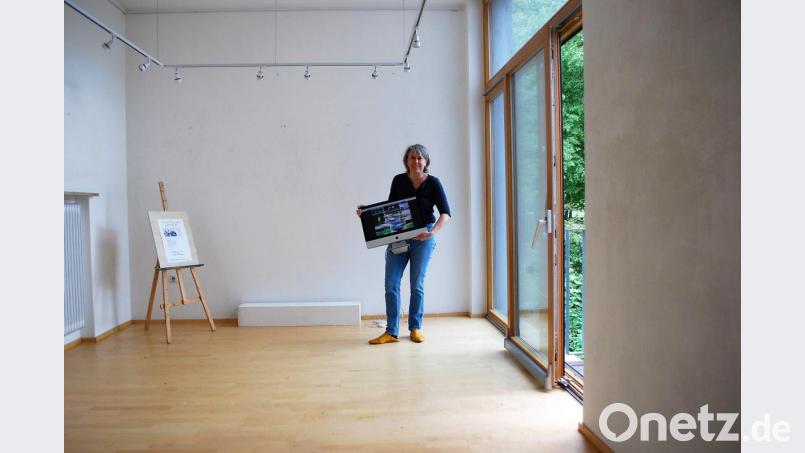 Die OKV-Vorsitzende ist entsetzt über die Leere, in die Kunst und Kultur wegen Covid19 gefallen sind. Sie will Abhilfe schaffen und auf keinen Fall auf die traditionelle Pfingstausstellung verzcihten. Kunst aus Weiden gibt es in diesem Jahr, Corona zum Trotz, im virtuellen Raum. Bild: ubb