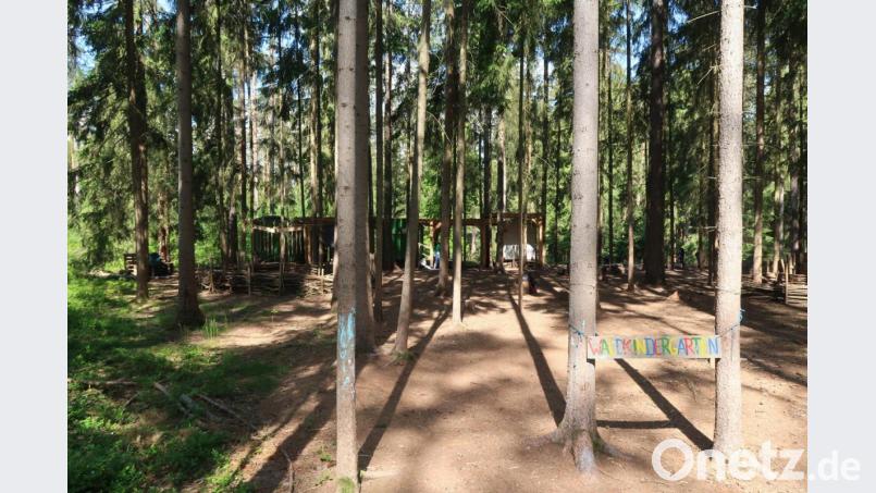 Im Waldkindergarten hinter der &quot;Heiligen Staude&quot; ist wieder Aktivität eingekehrt. Bild: Kunz