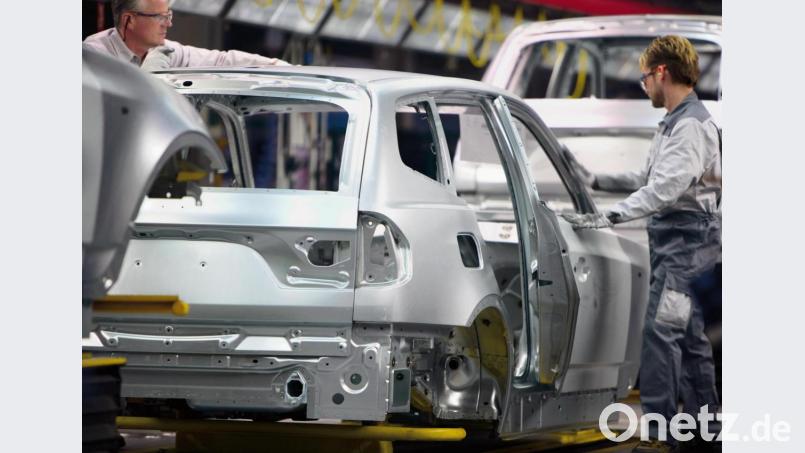 Die Autoproduktion läuft langsam wieder an. Bild: BMW AG/ dpa