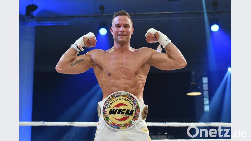 Sebastian Preuss steht im Ring. Archivbild: Felix Hörhager/dpa