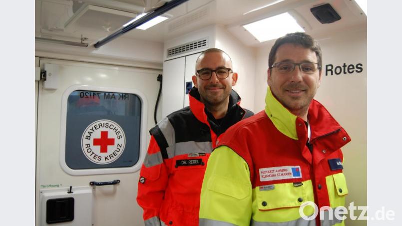PD Dr. Andreas Redel, Chefarzt der Klinik für Anästhesie und Operative Intensivmedizin (links), und Marc Bigalke, der Ärztliche Leiter der Zentralen Notaufnahme. Bild: sor
