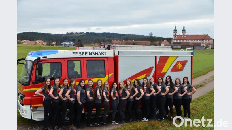 Die Festdamen der Freiwilligen Feuerwehr Speinshart freuen sich auch auf den Ersatztermin des 125-jährigen Vereinsjubiläums. Statt &quot;Voll Mai Ding 2020&quot; heißt es dann vom 22. bis 25. Juli 2021 &quot;Speinsharter Sommermärchen 2021&quot;. Unser Bild entstand schon zu Vor-Corona-Zeiten Bild: do