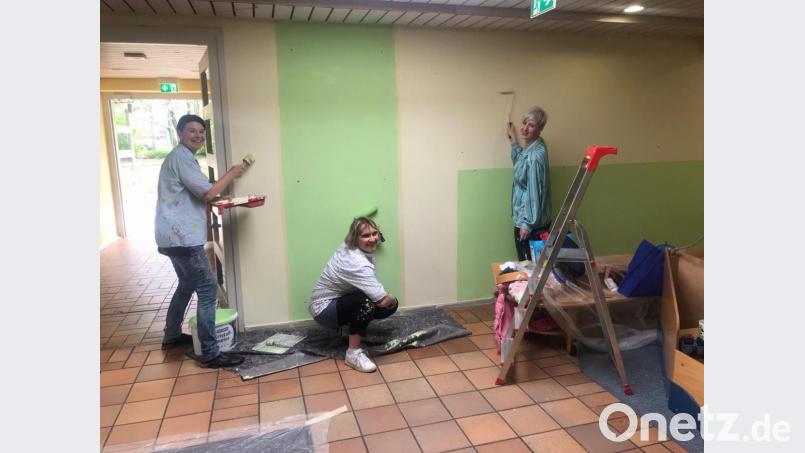 Neue Farbe für die Wände der Kita St. Michael. Bild: exb