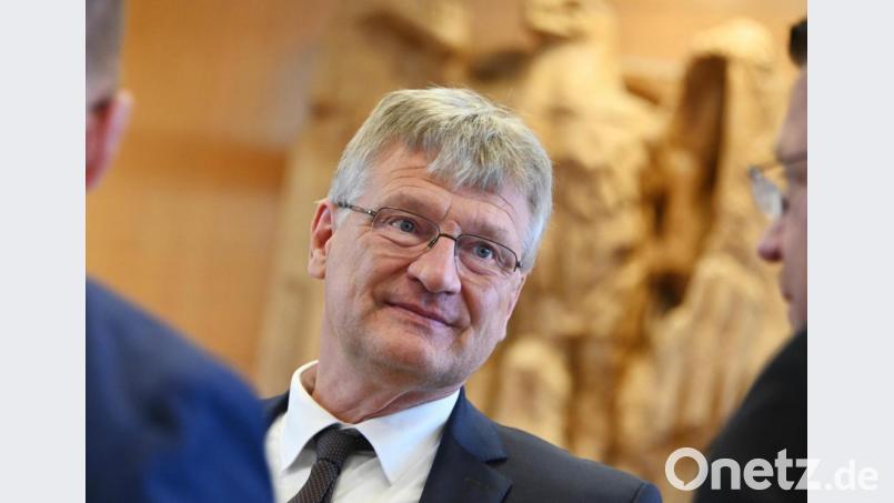 AfD-Bundessprecher Jörg Meuthen im Bundesverfassungsgericht nach der Urteilsverkündung. Bild: Uli Deck/dpa