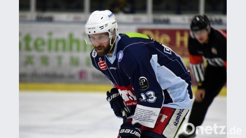 Für Martin Heinisch wird die Saison 2020/21 mit Verspätung beginnen. Der Stürmer der Blue Devils wurde wegen seiner Matchstrafe im letzten Punktspiel der vergangenen Saison für drei Partien gesperrt. Bild: gb