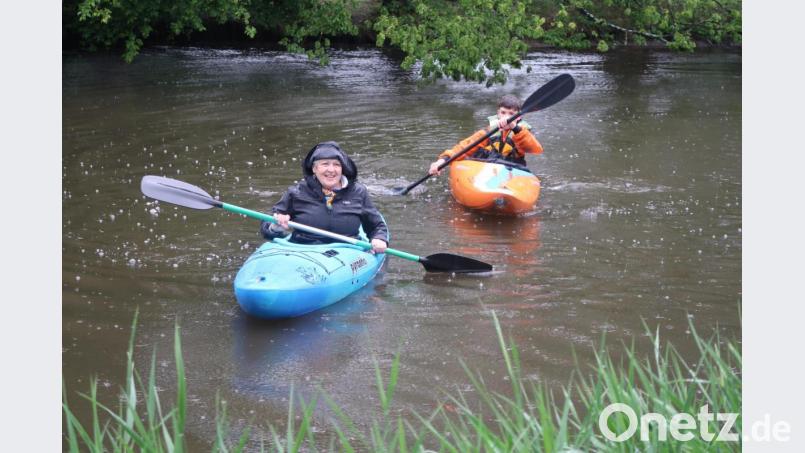 Dieser Augenblick wurde von den Paddlern heiß herbeigesehnt. Kajaks und Kanus dürfen wieder aufs Wasser. Die Corona-Regeln müssen dabei eingehalten werden. Bild: Kunz